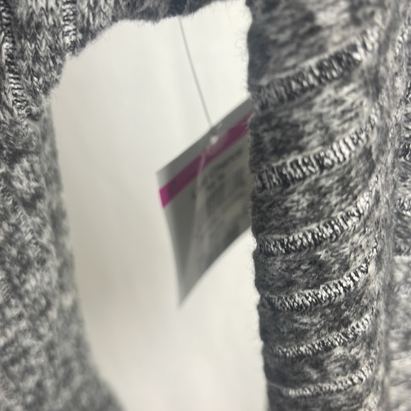Floret Studios Gray Ribbed Long Sleeve Sweater Dress Size Small (2-4) NWT - Picture 8 of 15